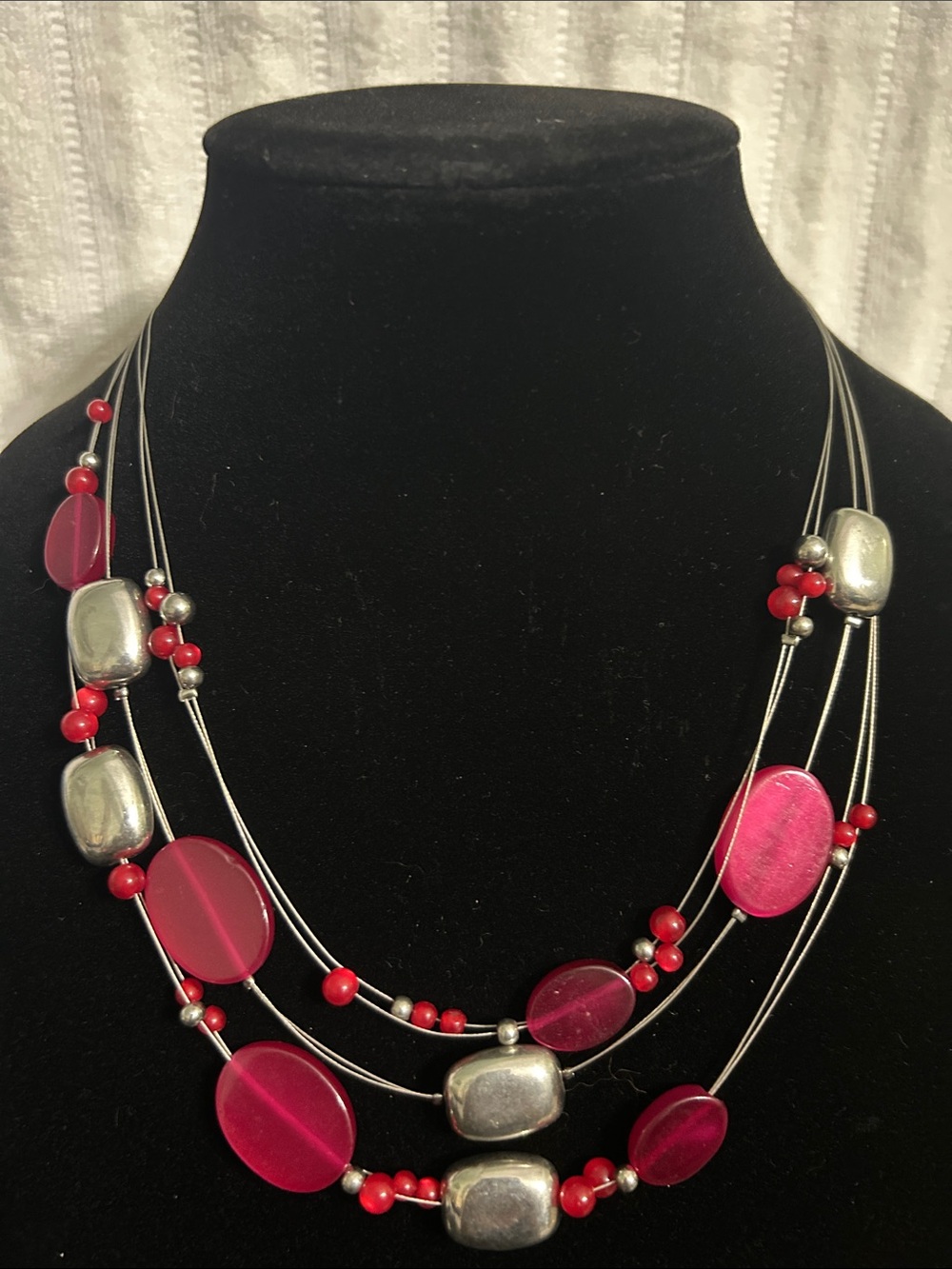 Layered Pink Disc and Silver-Bead Necklace for Women